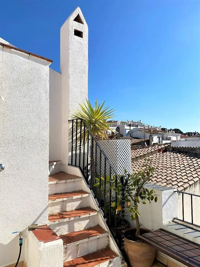 Palau - Gran Casa De Pueblo Con Fantasticas Vistas Al Mar Apartman Cadaqués Spanyolország